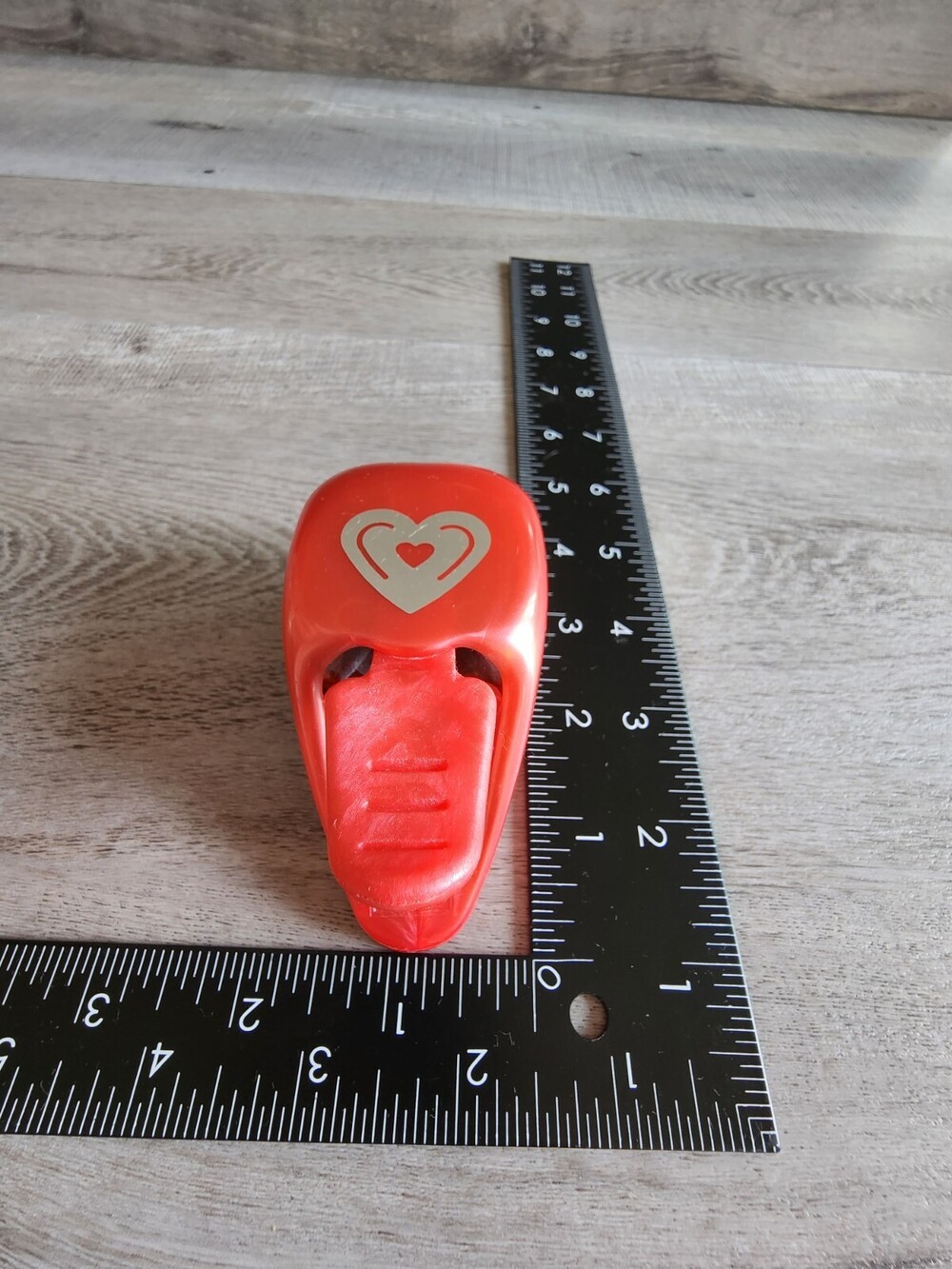 Heart Hearts Medium Punch Stamper EK SUCCESS Paper Crafts #42
